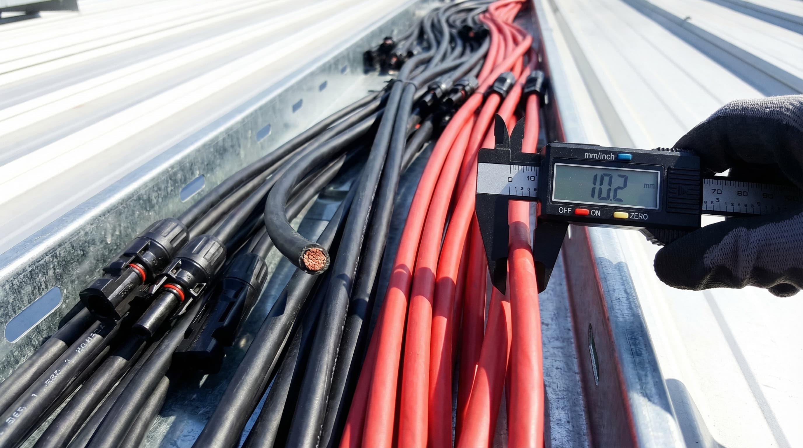 Solar DC Cable Sizing: Gauge, Length, Voltage Drop